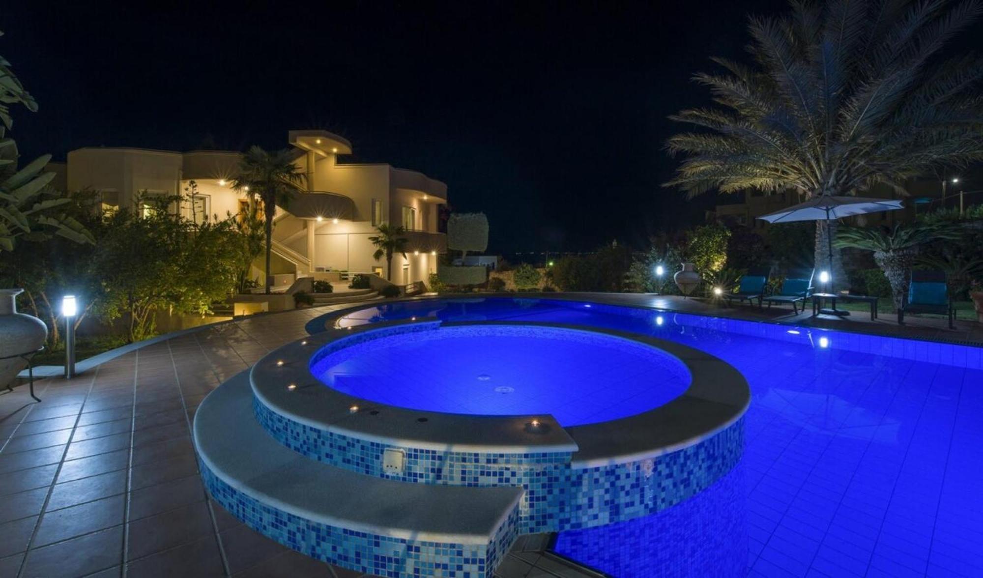 Villa Elina Luxury Residence Сталос Экстерьер фото
